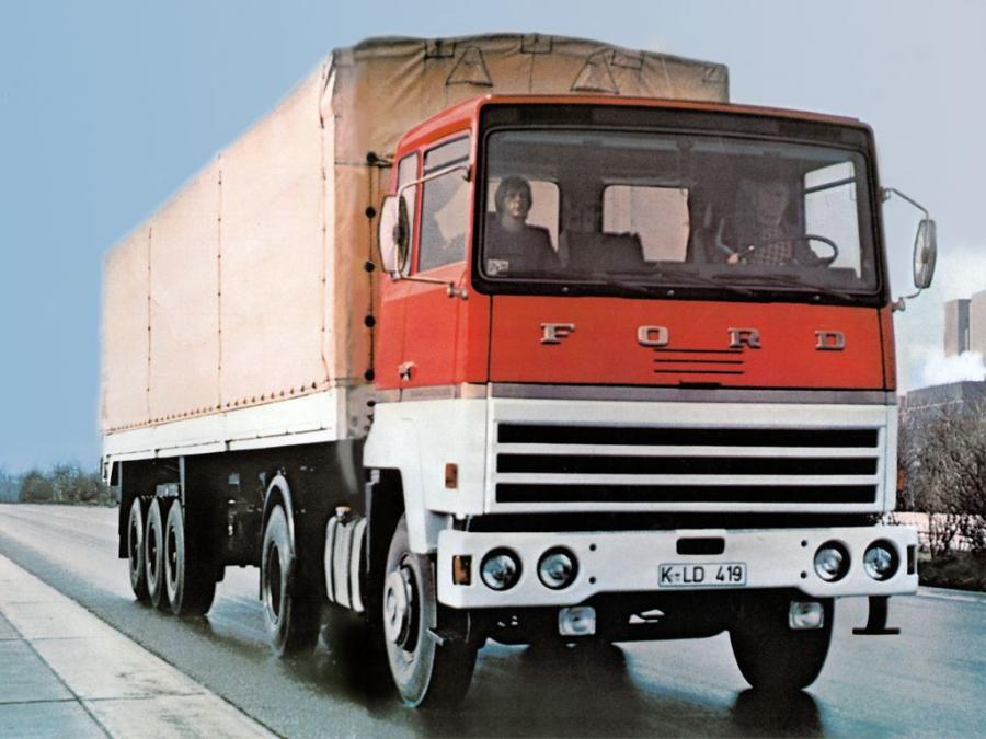  Ford Transcontinental 4x2 Tractor 1975 года  (фото 13 из 16)